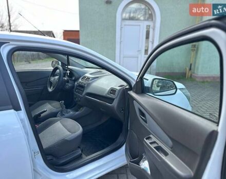 Білий Равон R4, об'ємом двигуна 1.49 л та пробігом 221 тис. км за 4999 $, фото 9 на Automoto.ua