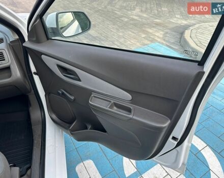 Білий Равон R4, об'ємом двигуна 1.5 л та пробігом 108 тис. км за 4600 $, фото 47 на Automoto.ua