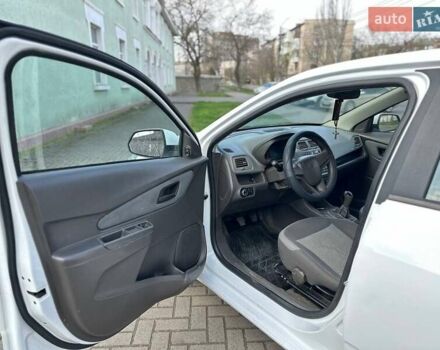 Белый Равон R4, объемом двигателя 1.49 л и пробегом 221 тыс. км за 5300 $, фото 4 на Automoto.ua