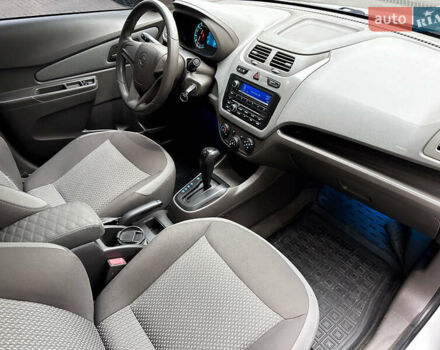 Білий Равон R4, об'ємом двигуна 1.49 л та пробігом 98 тис. км за 6998 $, фото 10 на Automoto.ua