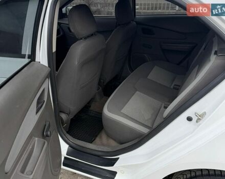 Белый Равон R4, объемом двигателя 1.5 л и пробегом 122 тыс. км за 5300 $, фото 10 на Automoto.ua