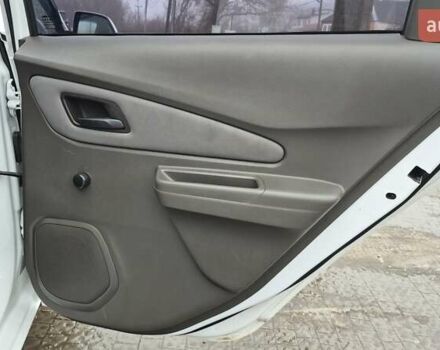 Белый Равон R4, объемом двигателя 1.49 л и пробегом 153 тыс. км за 6650 $, фото 13 на Automoto.ua