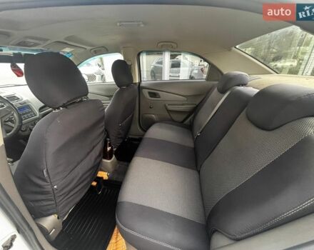 Білий Равон R4, об'ємом двигуна 1.5 л та пробігом 165 тис. км за 5999 $, фото 15 на Automoto.ua