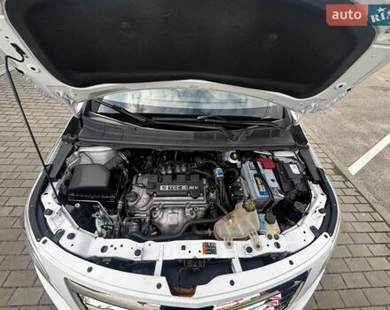 Білий Равон R4, об'ємом двигуна 1.5 л та пробігом 165 тис. км за 5999 $, фото 24 на Automoto.ua