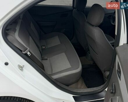 Белый Равон R4, объемом двигателя 1.5 л и пробегом 122 тыс. км за 5300 $, фото 11 на Automoto.ua