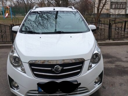 Белый Равон R4, объемом двигателя 1 л и пробегом 50 тыс. км за 6855 $, фото 1 на Automoto.ua