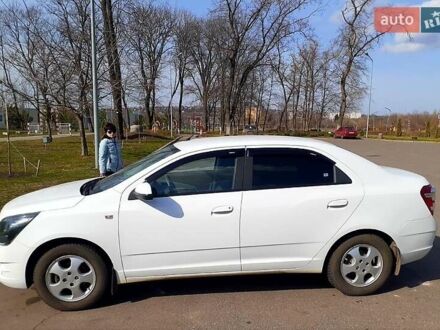 Равон R4 2017 в Подольск (Котовск) на Automoto.ua Белый Равон R4, объемом двигателя 1.5 л и пробегом 120 тыс. км за 5700 $, фото 1 на Automoto.ua