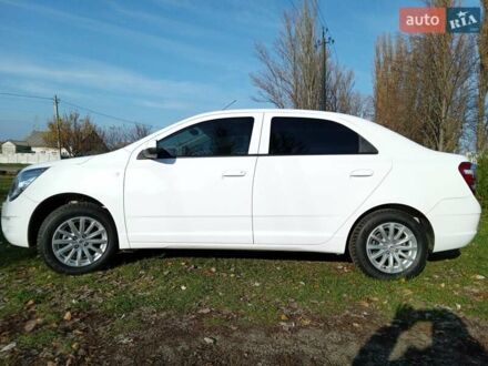 Равон R4 2020 в Харькове на Automoto.ua Белый Равон R4, объемом двигателя 1.49 л и пробегом 6 тыс. км за 9700 $, фото 1 на Automoto.ua