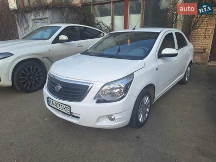 Равон R4 2020 в Киеве на Automoto.ua Белый Равон R4, объемом двигателя 1.5 л и пробегом 138 тыс. км за 6250 $, фото 1 на Automoto.ua