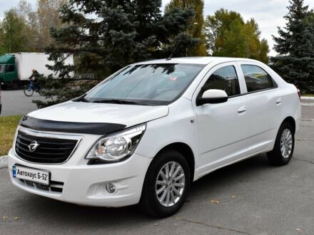 Белый Равон R4, объемом двигателя 1.5 л и пробегом 87 тыс. км за 6700 $, фото 1 на Automoto.ua