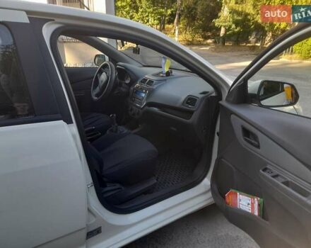 Бежевый Равон R4, объемом двигателя 1.49 л и пробегом 100 тыс. км за 6800 $, фото 5 на Automoto.ua