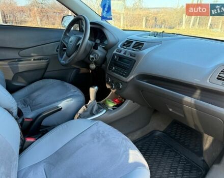 Чорний Равон R4, об'ємом двигуна 1.5 л та пробігом 64 тис. км за 7700 $, фото 32 на Automoto.ua