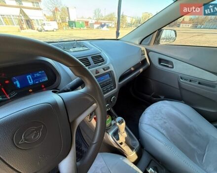 Чорний Равон R4, об'ємом двигуна 1.5 л та пробігом 64 тис. км за 7700 $, фото 27 на Automoto.ua