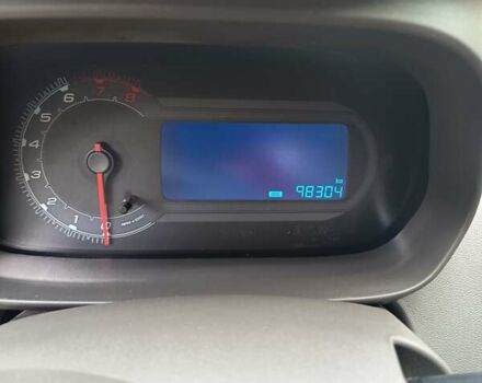 Коричневий Равон R4, об'ємом двигуна 1.5 л та пробігом 98 тис. км за 7500 $, фото 2 на Automoto.ua