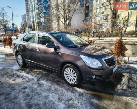 Коричневий Равон R4, об'ємом двигуна 1.49 л та пробігом 250 тис. км за 5000 $, фото 1 на Automoto.ua