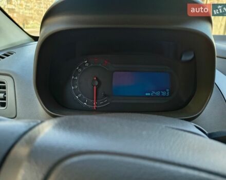 Коричневий Равон R4, об'ємом двигуна 1.49 л та пробігом 250 тис. км за 5000 $, фото 4 на Automoto.ua