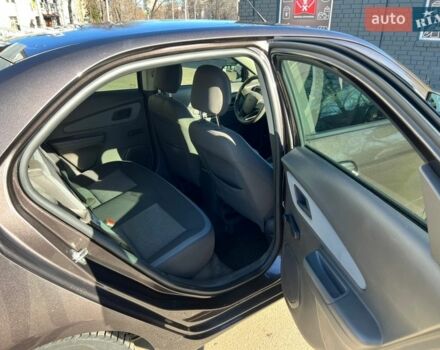 Коричневий Равон R4, об'ємом двигуна 1.49 л та пробігом 75 тис. км за 6700 $, фото 9 на Automoto.ua