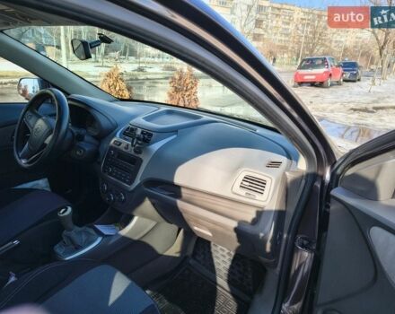 Коричневий Равон R4, об'ємом двигуна 1.49 л та пробігом 250 тис. км за 5000 $, фото 2 на Automoto.ua