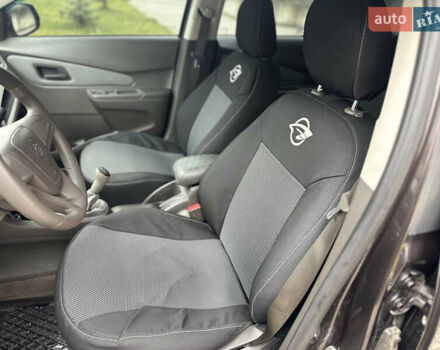 Коричневый Равон R4, объемом двигателя 1.49 л и пробегом 200 тыс. км за 3999 $, фото 17 на Automoto.ua