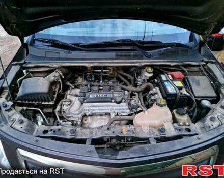 Коричневый Равон R4, объемом двигателя 1.5 л и пробегом 48 тыс. км за 7500 $, фото 1 на Automoto.ua