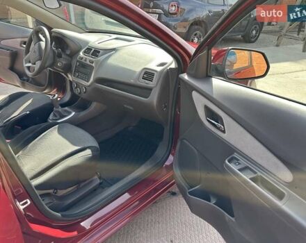 Красный Равон R4, объемом двигателя 1.5 л и пробегом 73 тыс. км за 6999 $, фото 1 на Automoto.ua