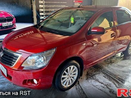 Красный Равон R4, объемом двигателя 1.5 л и пробегом 80 тыс. км за 6500 $, фото 1 на Automoto.ua