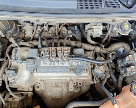 Равон R4, об'ємом двигуна 1.5 л та пробігом 83 тис. км за 6300 $, фото 14 на Automoto.ua