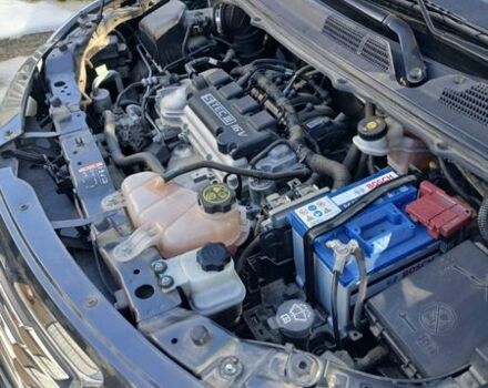 Равон R4, объемом двигателя 1.5 л и пробегом 42 тыс. км за 7000 $, фото 2 на Automoto.ua