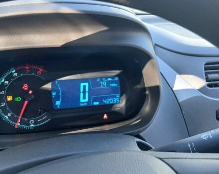 Равон R4, объемом двигателя 1.5 л и пробегом 42 тыс. км за 7000 $, фото 3 на Automoto.ua