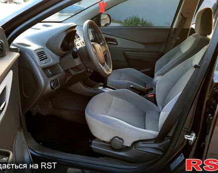 Равон R4, объемом двигателя 1.5 л и пробегом 90 тыс. км за 7750 $, фото 4 на Automoto.ua