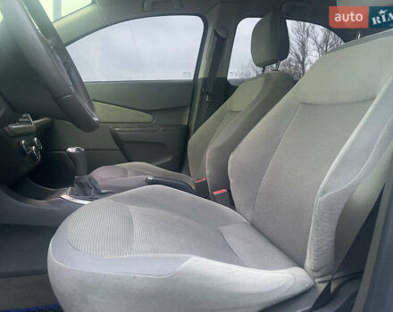 Сірий Равон R4, об'ємом двигуна 1.49 л та пробігом 137 тис. км за 5600 $, фото 8 на Automoto.ua