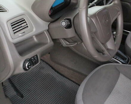 Сірий Равон R4, об'ємом двигуна 1.49 л та пробігом 121 тис. км за 7000 $, фото 19 на Automoto.ua