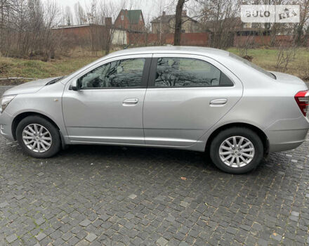 Сірий Равон R4, об'ємом двигуна 1.49 л та пробігом 20 тис. км за 8800 $, фото 3 на Automoto.ua