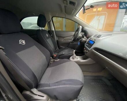 Сірий Равон R4, об'ємом двигуна 1.49 л та пробігом 73 тис. км за 6800 $, фото 12 на Automoto.ua
