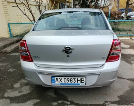 Сірий Равон R4, об'ємом двигуна 1.5 л та пробігом 25 тис. км за 8500 $, фото 3 на Automoto.ua