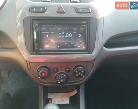 Сірий Равон R4, об'ємом двигуна 1.49 л та пробігом 58 тис. км за 7300 $, фото 5 на Automoto.ua