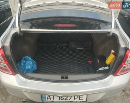 Сірий Равон R4, об'ємом двигуна 1.49 л та пробігом 58 тис. км за 7300 $, фото 4 на Automoto.ua