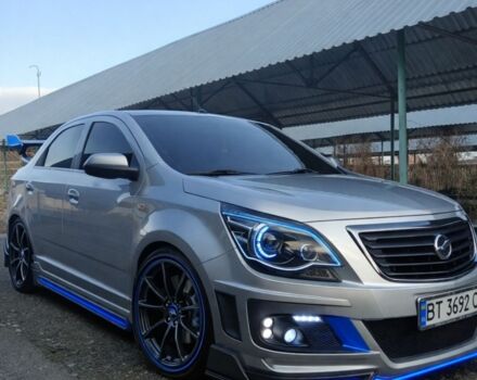 Сірий Равон R4, об'ємом двигуна 1.49 л та пробігом 87 тис. км за 6800 $, фото 2 на Automoto.ua