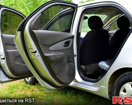 Серый Равон R4, объемом двигателя 1.5 л и пробегом 132 тыс. км за 5200 $, фото 9 на Automoto.ua