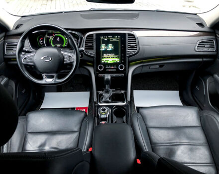 Сірий Renault Samsung Motors SM6, об'ємом двигуна 2 л та пробігом 116 тис. км за 13390 $, фото 28 на Automoto.ua