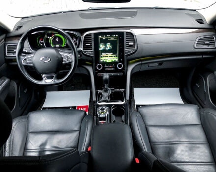Серый Renault Samsung Motors SM6, объемом двигателя 2 л и пробегом 116 тыс. км за 13390 $, фото 27 на Automoto.ua
