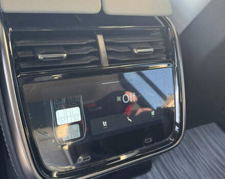 Білий Rivian R1S, об'ємом двигуна 0 л та пробігом 3 тис. км за 75000 $, фото 28 на Automoto.ua