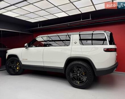 Белый Rivian R1S, объемом двигателя 0 л и пробегом 21 тыс. км за 44900 $, фото 26 на Automoto.ua
