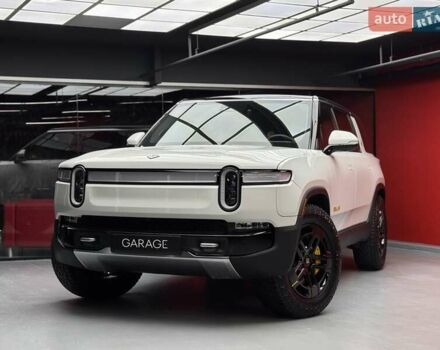 Белый Rivian R1S, объемом двигателя 0 л и пробегом 21 тыс. км за 44900 $, фото 6 на Automoto.ua