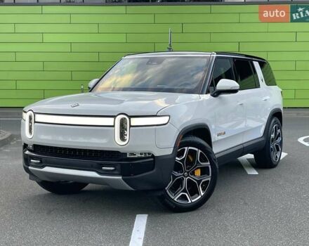Rivian R1S 2022 в Киеве на Automoto.ua Белый Rivian R1S, объемом двигателя 0 л и пробегом 23 тыс. км за 48500 $, фото 21 на Automoto.ua