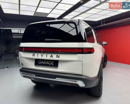 Белый Rivian R1S, объемом двигателя 0 л и пробегом 21 тыс. км за 44900 $, фото 17 на Automoto.ua