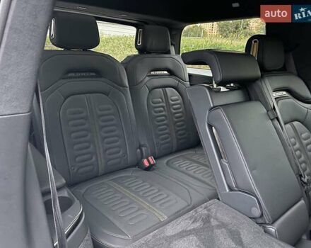 Rivian R1S 2022 в Киеве на Automoto.ua Белый Rivian R1S, объемом двигателя 0 л и пробегом 23 тыс. км за 48500 $, фото 53 на Automoto.ua