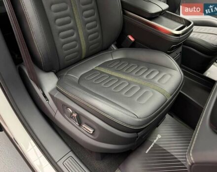 Белый Rivian R1S, объемом двигателя 0 л и пробегом 21 тыс. км за 44900 $, фото 69 на Automoto.ua