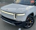 Rivian R1S 2022 в Киеве на Automoto.ua Белый Rivian R1S, объемом двигателя 0 л и пробегом 23 тыс. км за 48500 $, фото 1 на Automoto.ua