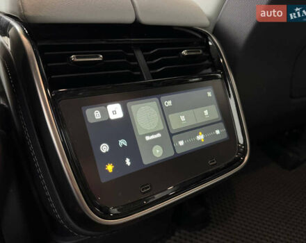 Белый Rivian R1S, объемом двигателя 0 л и пробегом 21 тыс. км за 55000 $, фото 13 на Automoto.ua